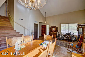 2223 E Lakecrest Dr, Gilbert, AZ 85234 photo 3