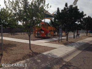 1312 E Grove St, Phoenix, AZ 85040 photo 3