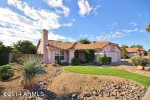 625 W Smoke Tree Rd, Gilbert, AZ 85233 photo 2