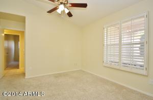 625 W Smoke Tree Rd, Gilbert, AZ 85233 photo 6
