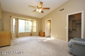 625 W Smoke Tree Rd, Gilbert, AZ 85233 photo 13