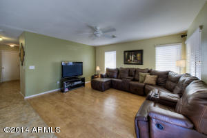 1011 E Jasper Dr, Gilbert, AZ 85296 photo 5