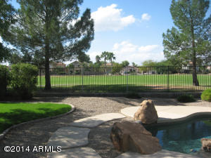 962 S Parkcrest St, Gilbert, AZ 85296 photo 4