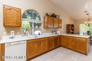 1060 E Vaughn Ave, Gilbert, AZ 85234 photo 9