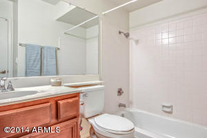 1041 E Meadow Ln, Phoenix, AZ 85022 photo 24