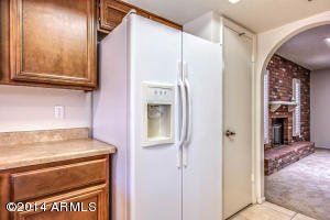 1041 E Meadow Ln, Phoenix, AZ 85022 photo 14