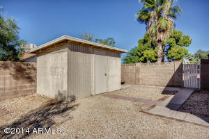 1041 E Meadow Ln, Phoenix, AZ 85022 photo 31