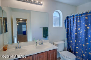 3243 E Meadowview Dr, Gilbert, AZ 85298 photo 23