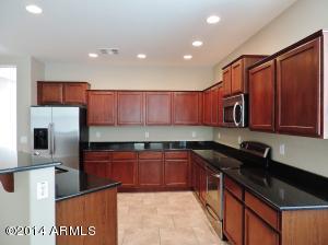 865 E Rojo Ct, Gilbert, AZ 85297 photo 3