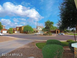 865 E Rojo Ct, Gilbert, AZ 85297 photo 2