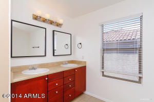 114 E Valley View Dr, Phoenix, AZ 85042 photo 18