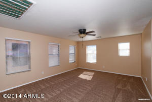 114 E Valley View Dr, Phoenix, AZ 85042 photo 3