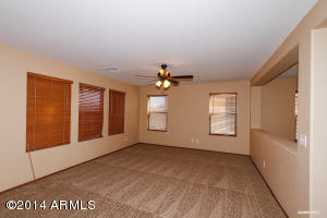 114 E Valley View Dr, Phoenix, AZ 85042 photo 9