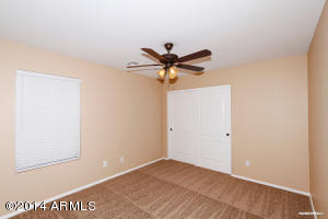114 E Valley View Dr, Phoenix, AZ 85042 photo 6