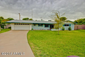 119 E Loma Ln, Phoenix, AZ 85020 photo 2