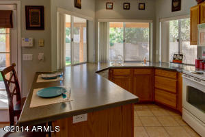 3705 E Topeka Dr, Phoenix, AZ 85050 photo 7