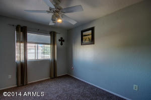 3705 E Topeka Dr, Phoenix, AZ 85050 photo 15