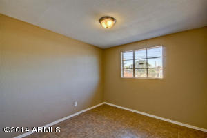2316 E Lynne Ln, Phoenix, AZ 85042 photo 16