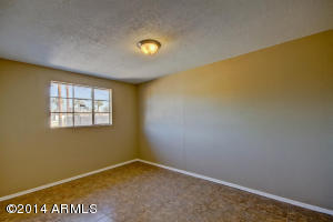 2316 E Lynne Ln, Phoenix, AZ 85042 photo 17