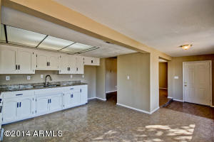 2316 E Lynne Ln, Phoenix, AZ 85042 photo 7