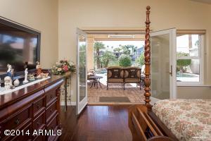 1909 E Willow Tree Ct, Gilbert, AZ 85234 photo 22