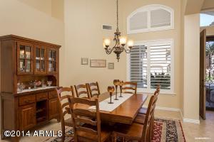 1909 E Willow Tree Ct, Gilbert, AZ 85234 photo 12