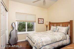 1909 E Willow Tree Ct, Gilbert, AZ 85234 photo 18