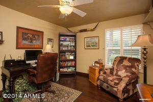 30 E Concorda Dr, Tempe, AZ 85282 photo 5