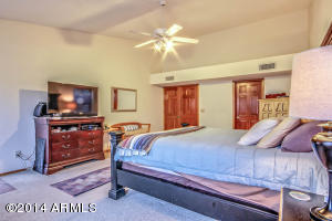 1026 Encinas Ave, Gilbert, AZ 85234 photo 31