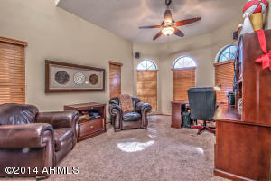 1026 Encinas Ave, Gilbert, AZ 85234 photo 7
