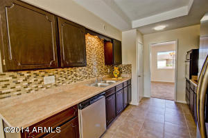 4537 Emerald Cir, Mesa, AZ 85206 photo 4