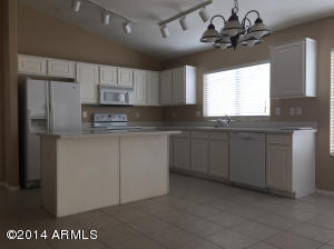 868 S Silverado St, Gilbert, AZ 85296 photo 5