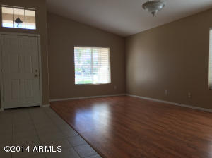 868 S Silverado St, Gilbert, AZ 85296 photo 4