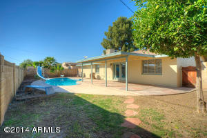 3951 W Orange Dr, Phoenix, AZ 85019 photo 9