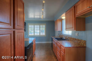 3951 W Orange Dr, Phoenix, AZ 85019 photo 10