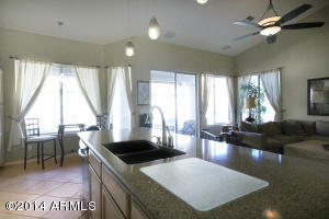 3106 E Hiddenview Dr, Phoenix, AZ 85048 photo 5