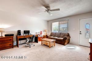 3736 E Mercer Ln, Phoenix, AZ 85028 photo 14