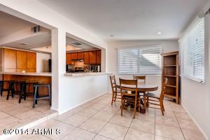 3736 E Mercer Ln, Phoenix, AZ 85028 photo 10