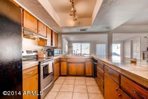 3736 E Mercer Ln, Phoenix, AZ 85028 photo 6
