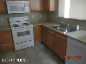 3091 E Camellia Dr, Gilbert, AZ 85296 photo 9