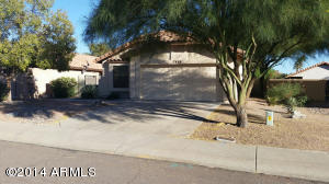 3869 E Bighorn Ave, Phoenix, AZ 85044 photo 1