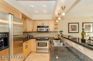 4640 N 40th St, Phoenix, AZ 85018 photo 8