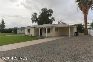 611 E Pepper Pl, Mesa, AZ 85203 photo 1