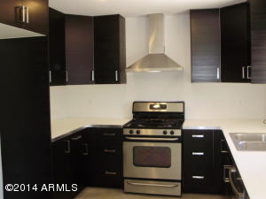 929 E Whitton Ave, Phoenix, AZ 85014 photo 8