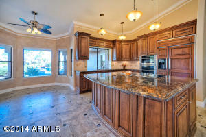 1031 S Copper Key Ct, Gilbert, AZ 85233 photo 8