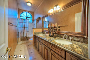 1031 S Copper Key Ct, Gilbert, AZ 85233 photo 15