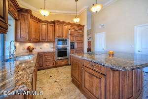 1031 S Copper Key Ct, Gilbert, AZ 85233 photo 9