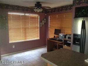 700 E Devon Dr, Gilbert, AZ 85296 photo 3