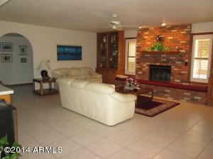 3537 E Modoc Ct, Phoenix, AZ 85044 photo 12