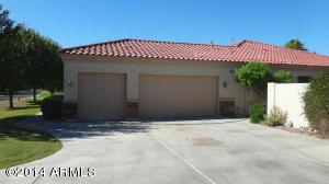 2904 E Desert Ln, Phoenix, AZ 85042 photo 4